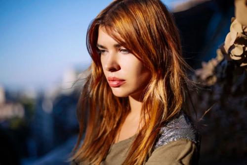 Кому идет карамельный цвет волос. Карамельный цвет волос: обзор популярных вариаций цвета